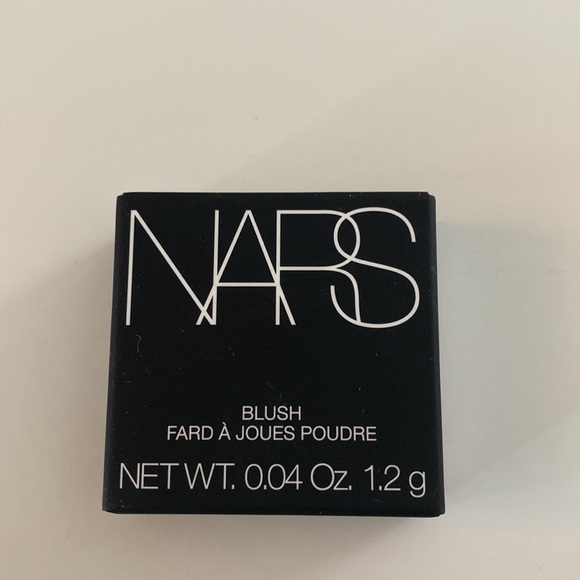 NARS 11pc collection Nars mini beauty + Madewell pouch and Mac LIP trio. NEW - Picture 15 of 17